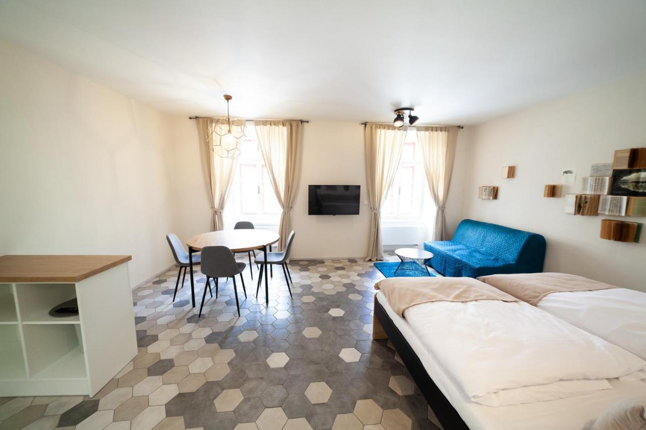 Apartmany Dacicky 2 Кутна-Гора Экстерьер фото